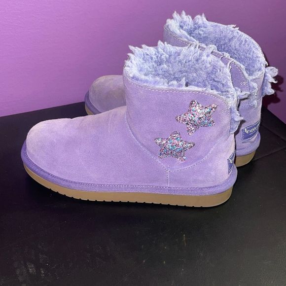 UGG Other - Girls Size 1 Uggs purple by Koolaburra by Ugg